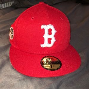 New Era Boston Word Series Fitted (7 1/2)